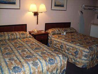 Howard Johnson Inn Midland Esterno foto